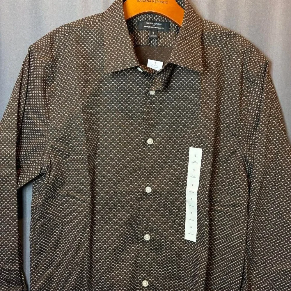 Banana Republic Men's Dark Brown Micro-Dot Dress Shirt